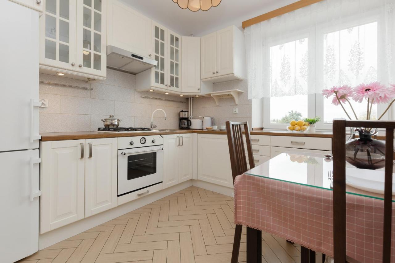 Metro Raclawicka Cozy Studio Apartment By Noclegi Renters Varsovia Exterior foto